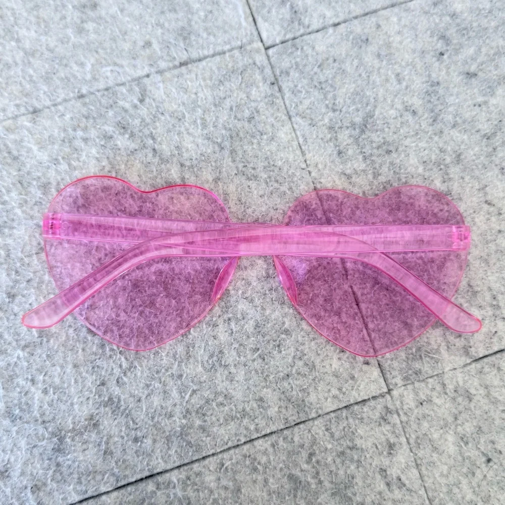 Valentine’s Day Heart-Shaped Kids Sunglasses - Red and Pink, Set of 4 (E35)